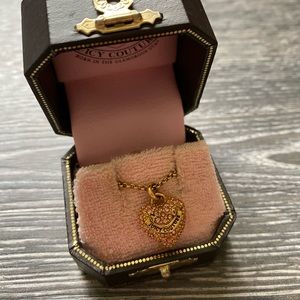 Juicy Couture heart necklace